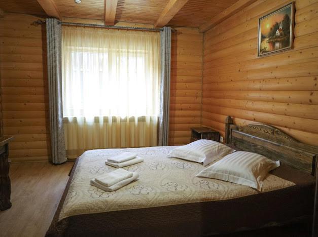 Greku Hotel Boekovel Buitenkant foto