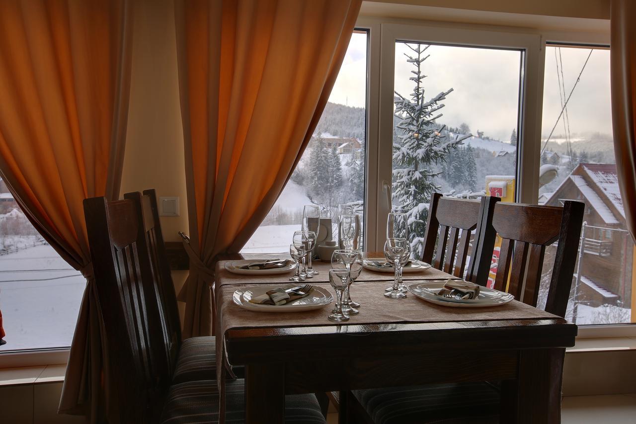 Greku Hotel Boekovel Buitenkant foto